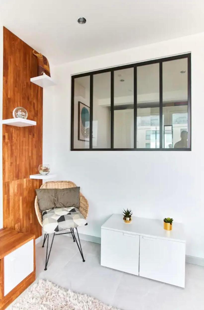 Modern 1Br By Parc Monceau Apartman Párizs Kültér fotó